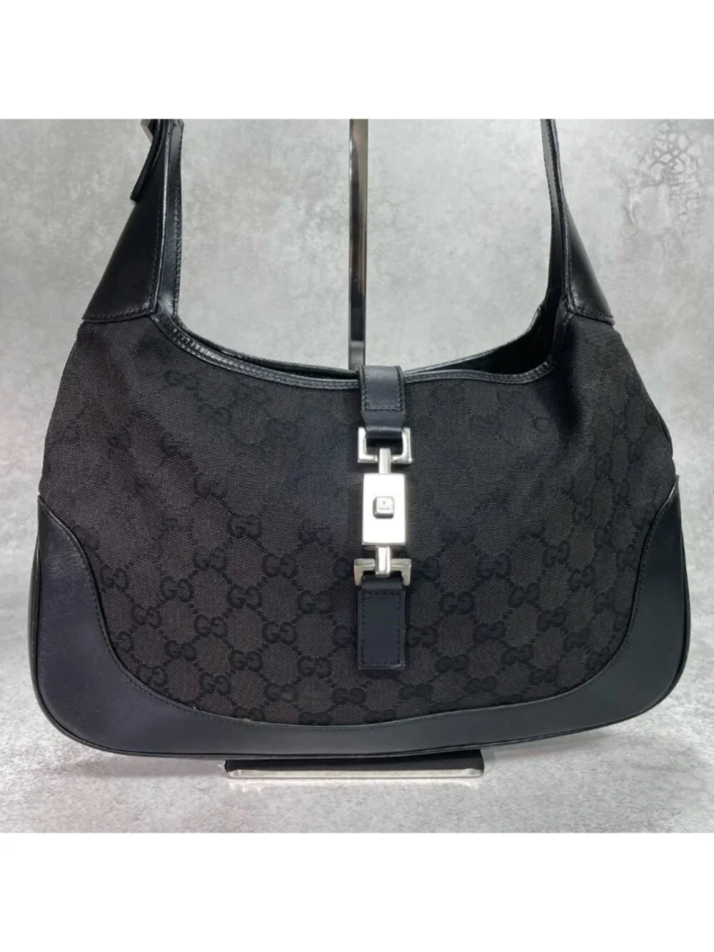 Gucci GG Shoulder Bag Jackie Black Leather